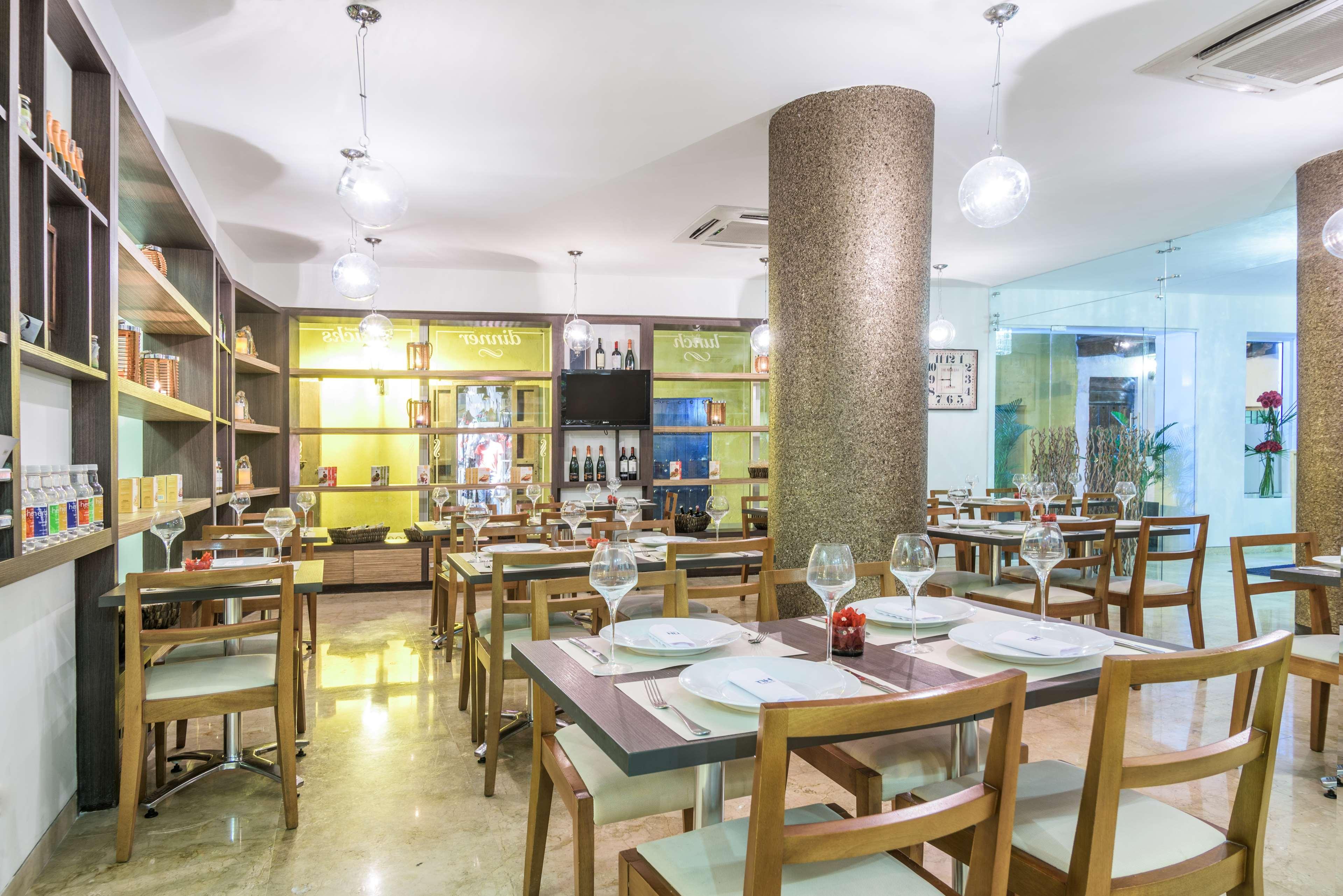 Hotel Nh Royal Urban Cartagena  Exterior foto